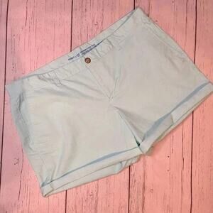 Khaki’s by Gap Girlfriend seafoam green shorts  Size 18